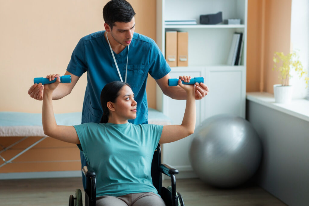 Rehabilitacja ortopedyczna – kiedy pomaga i jak przebiega?